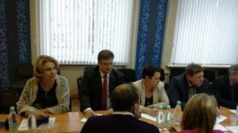 В Нижнем Новгороде состоялось обсуждение проблемы брошенных многоквартирных домов