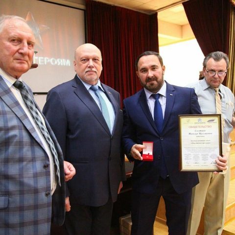 Руководитель «ЖКХ Контроль»   в Чеченской Республике ,Член Общественной палаты РФ Мансур Солтаев награжден золотым знаком «Общественное признание»