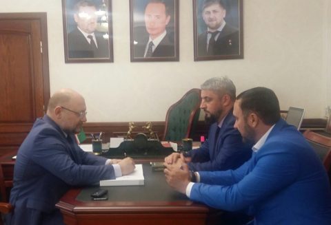 Руководитель ЖКХ «Контроль» Чеченской Республики Мансур Солтаев  встретился с министром печати и информации Региона Джамбулатом Умаровым
