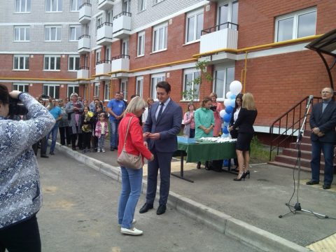 В г.Донской Тульской области заселяют дом по программе переселения из аварийного жилья