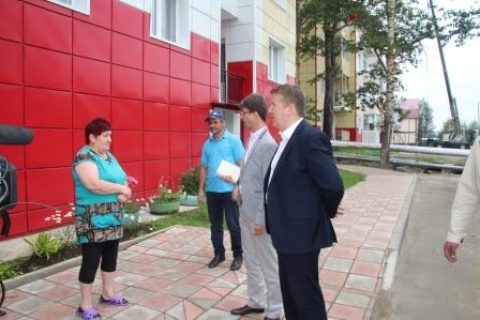 Сергей Сохранов проверил новостройки в г. Алдане в Якутии