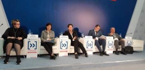 Светлана Разворотнева объявила об открытии «горячих» линий при общественных палатах по реализации проекта «Жилье и городская среда»