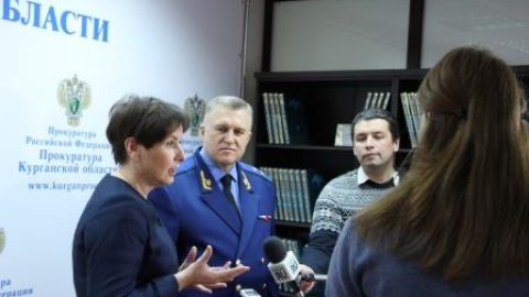 На форуме прокуратуры Курганской области Светлана Разворотнева оценила капремонт в регионе