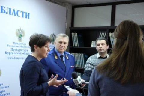 На форуме прокуратуры Курганской области Светлана Разворотнева оценила капремонт в регионе