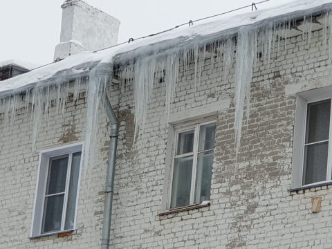 Обратите внимание на крыш состояние!