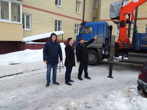Очистка от снега крыш в Вологодском районе