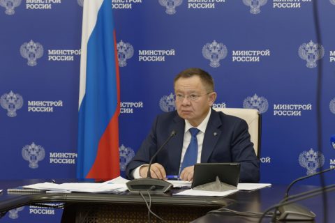 Как будут считать пени по долгам за ЖКУ? Ответ на этот вопрос дал Минстрой РФ.