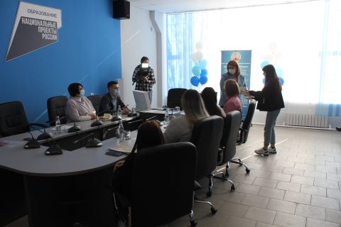 В Волгоградской области, Кабардино-Балкарской, Республике Калмыкия поздравили победителей конкурса «Молодой управдом 2021» — теперь уже очно!