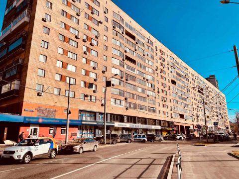 В НП «ЖКХ Контроль» поддержали запрет размещения рекламы на домах без согласия собственников