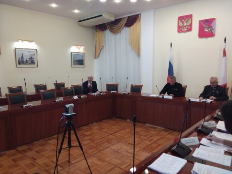 Участие в заседаниях комитетов Законодательного собрания всегда полезно, особенно при рассмотрении вопросов ЖКХ