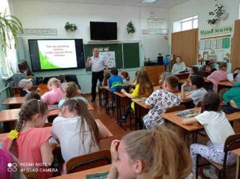 Уроки «Азбука экологической культуры» для детей прошли в пришкольных детских лагерях.