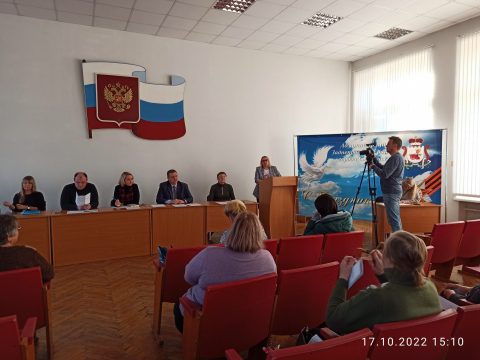Представители смоленских ТОСов познакомились с изменениями в жилищном законодательстве