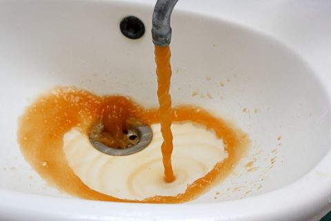 Ржавая вода