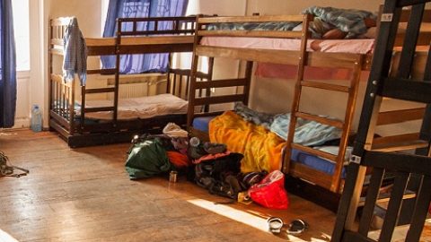 В Госдуме предлагают полностью запретить хостелы в жилых домах