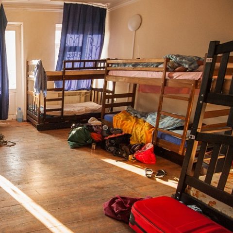 В Госдуме предлагают полностью запретить хостелы в жилых домах