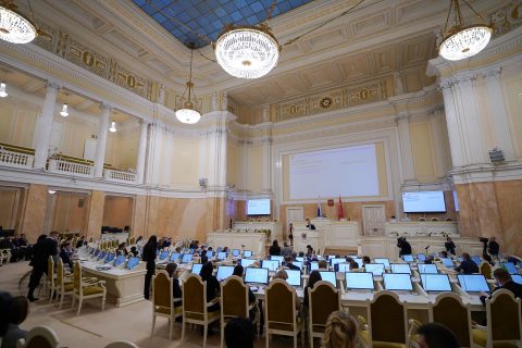 Депутаты Петербурга меняют закон о капремонте многоквартирных домов