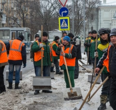 У кого и насколько выросли зарплаты в Петербурге в 2024 г.
