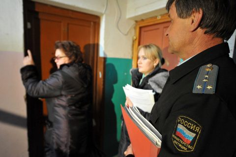 Депутат напомнила, что собственника не выселят из квартиры за долги по ЖКУ