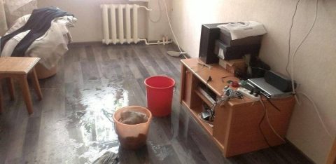 Петербуржец получил от УК 5 млн рублей компенсации за коммунальную аварию