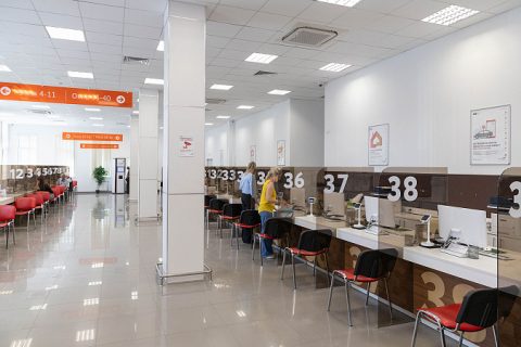 Смольный разрешил голосовать на общедомовых собраниях через МФЦ