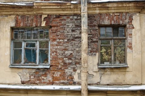 В системе ЖКХ Петербурга назревает реформа на фоне планов по реновации хрущёвок