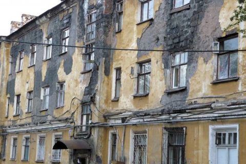 Трущобная экономика. Кто заплатит за переезд из аварийного жилья